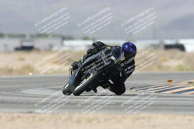 media/Oct-02-2025-Racers Edge (Thu) [[2c91cb6ab3]]/2-A Group/Session 3-Turn 4 Part 2 (1145am)/